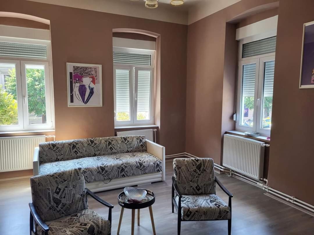 Apartman Central Ruma Exterior photo
